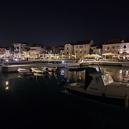 Apartment Aurora Kastela Luaran gambar