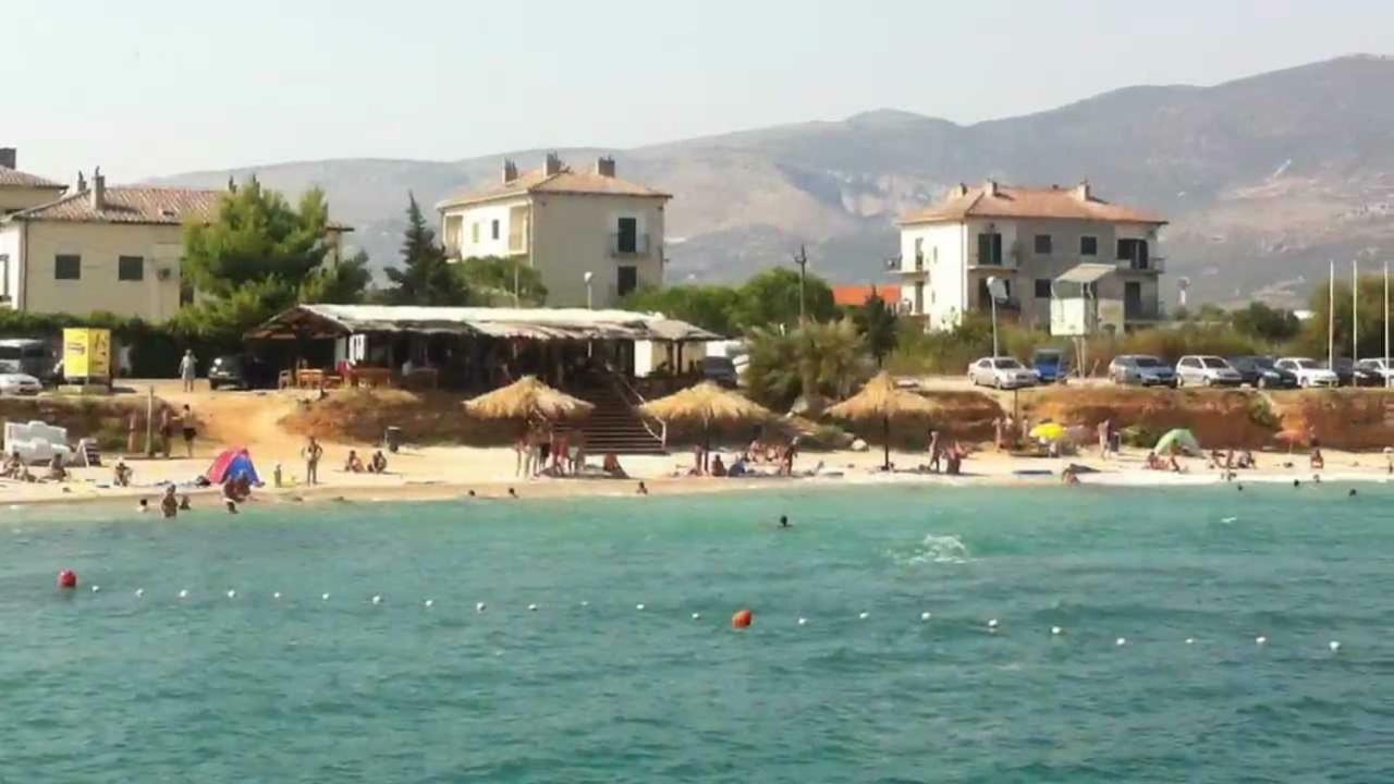 Apartment Aurora Kastela Luaran gambar