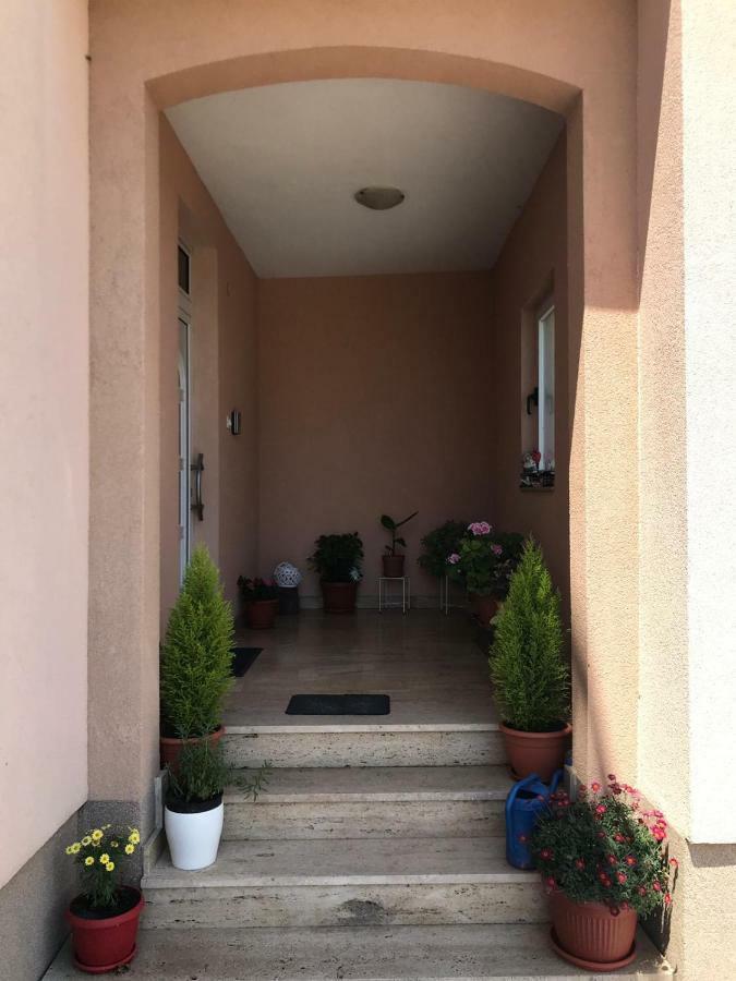 Apartment Aurora Kastela Luaran gambar